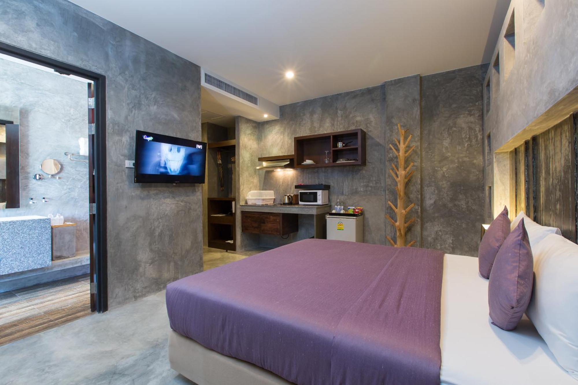 Patong Signature Boutique Hotel Quarto foto