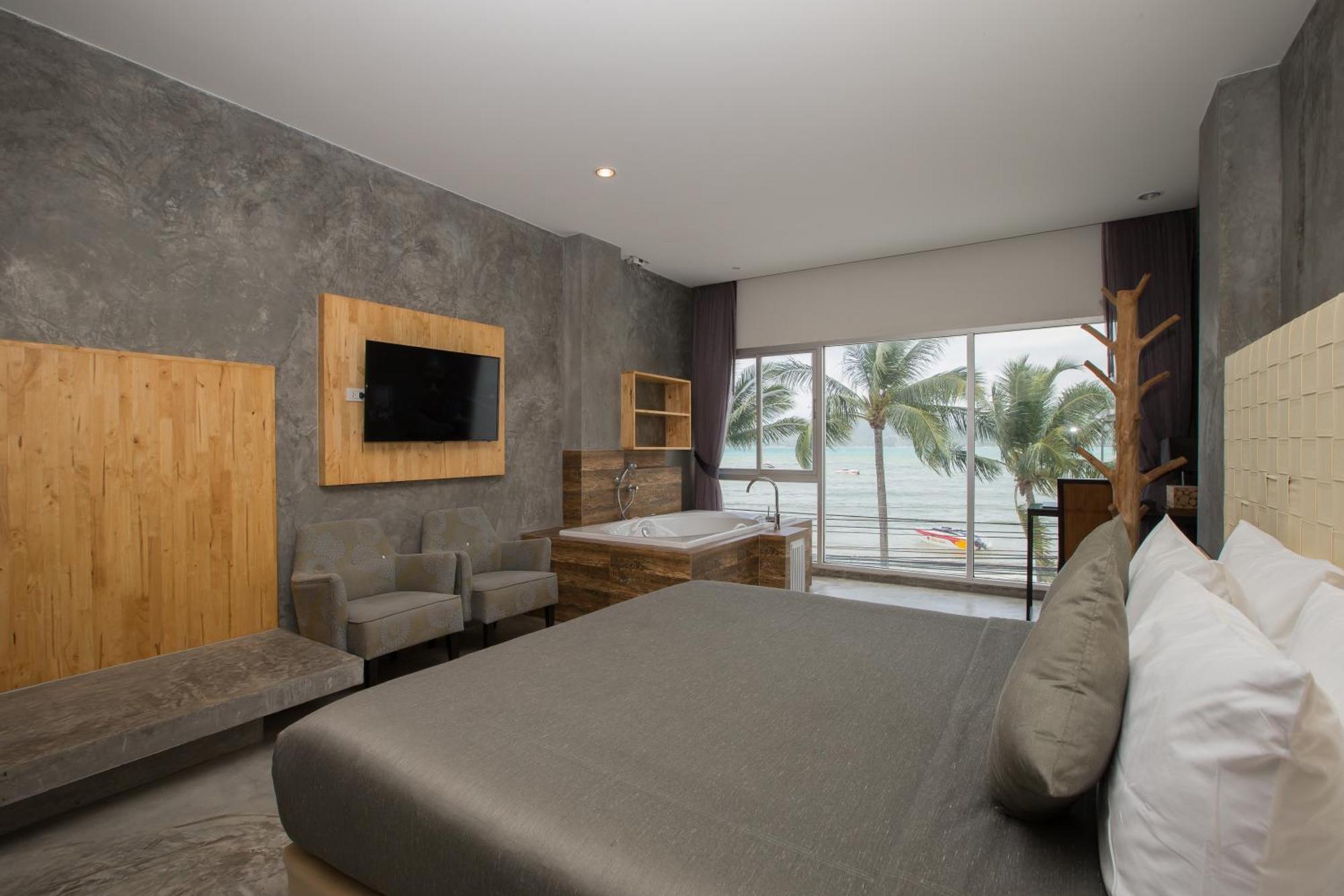 Patong Signature Boutique Hotel Quarto foto